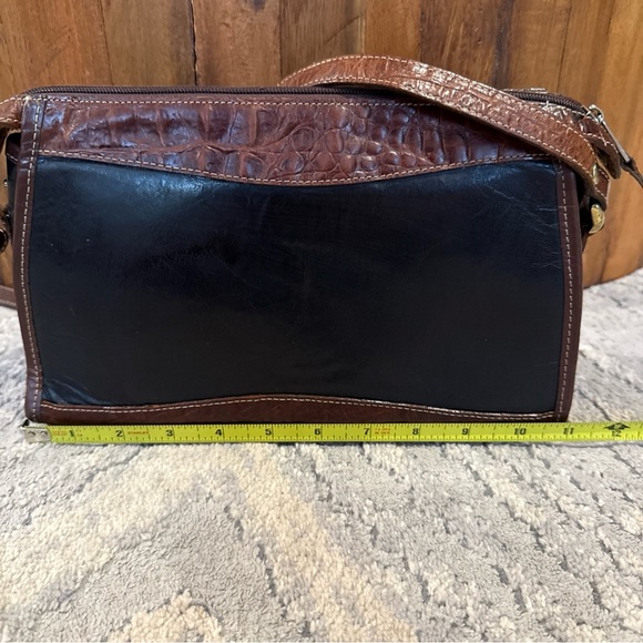 Vintage Leather Carlo Amboldi Black/Brown Crossbody Bottom Studs Smooth P - Picture 2 of 10